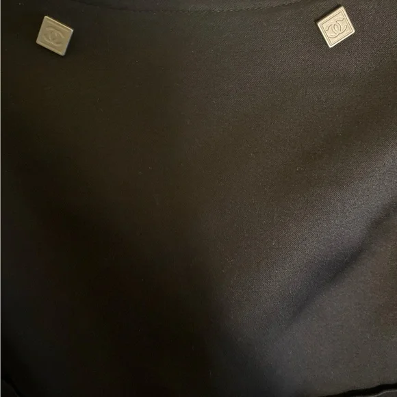 CHANEL Black Jacket 🖤2003🤍 Authenticated